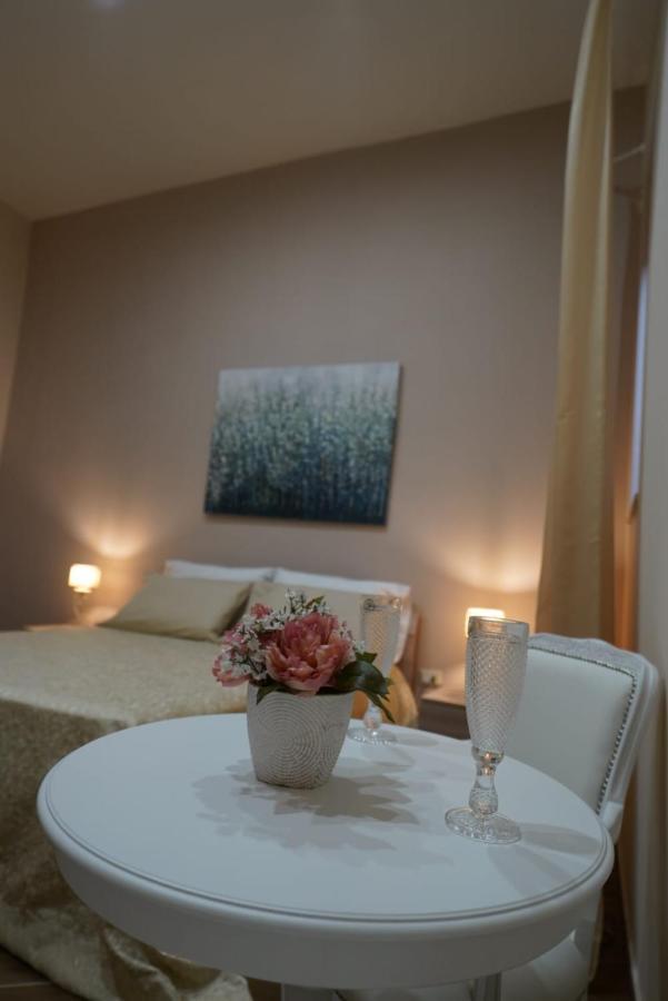 La Mimosa B&B Наполи Екстериор снимка